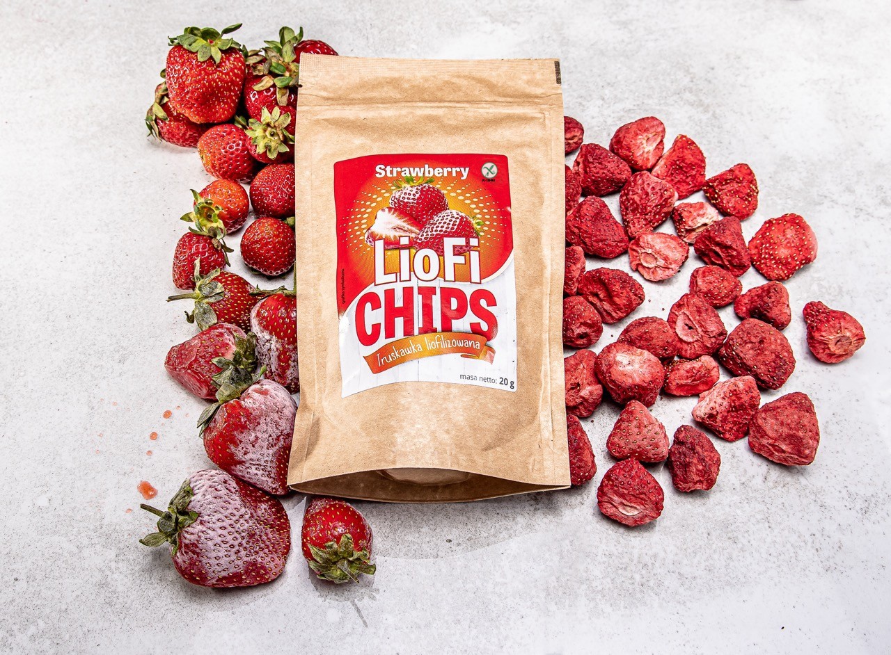 Freeze-dried strawberry