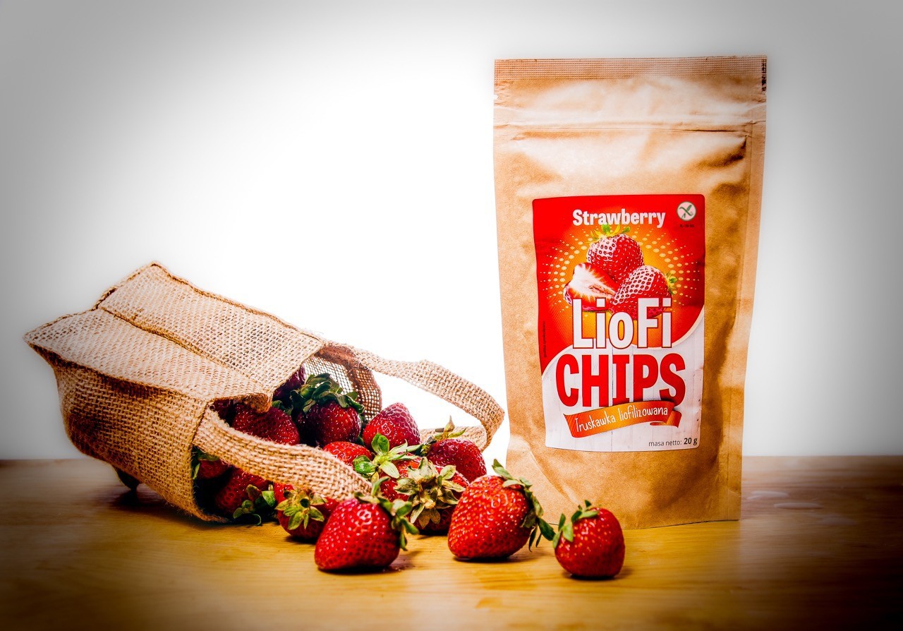 Freeze-dried strawberry